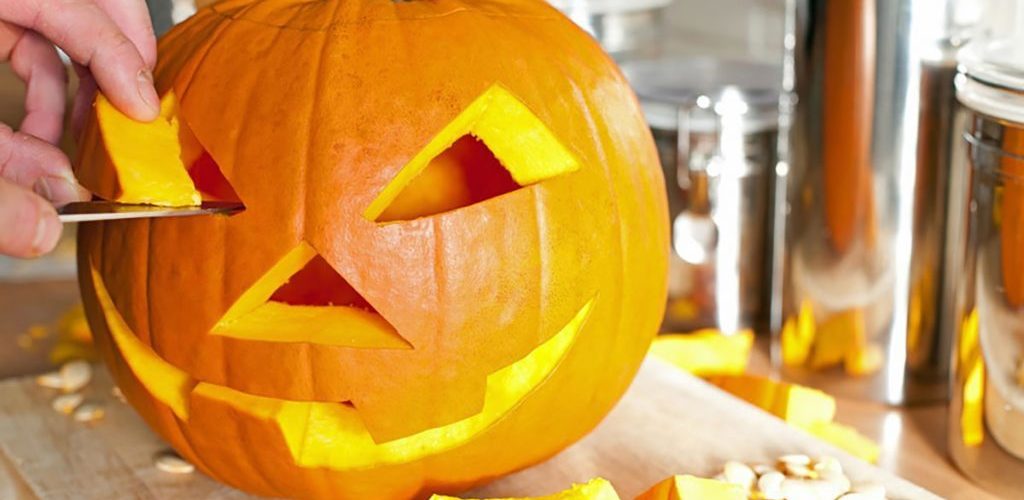 What is the best time to carve pumpkins?