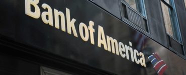What time does Bank of America open customer service?