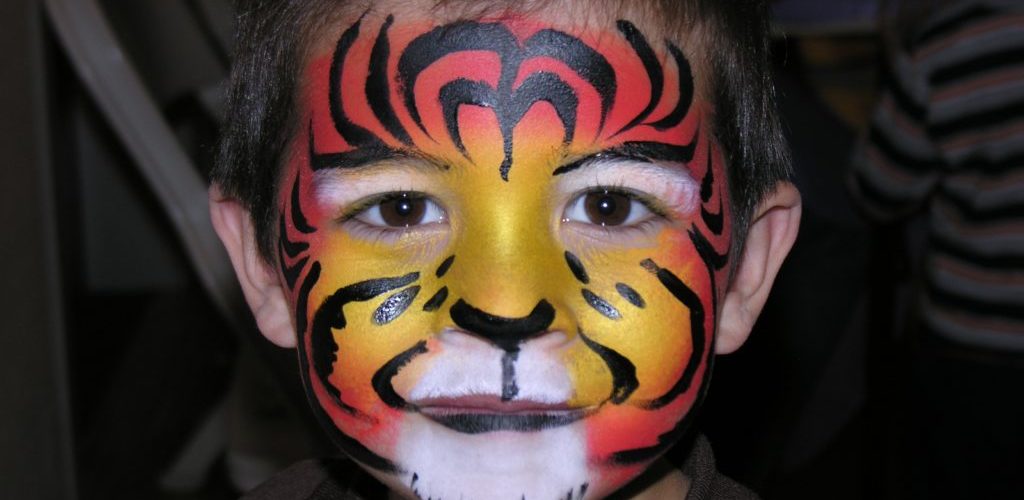 Which paint is best for face painting?