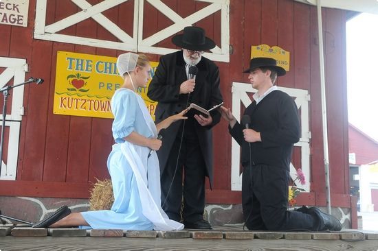 Why do Amish get married on Thursday?