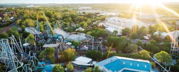Why is Hersheypark closed in October?
